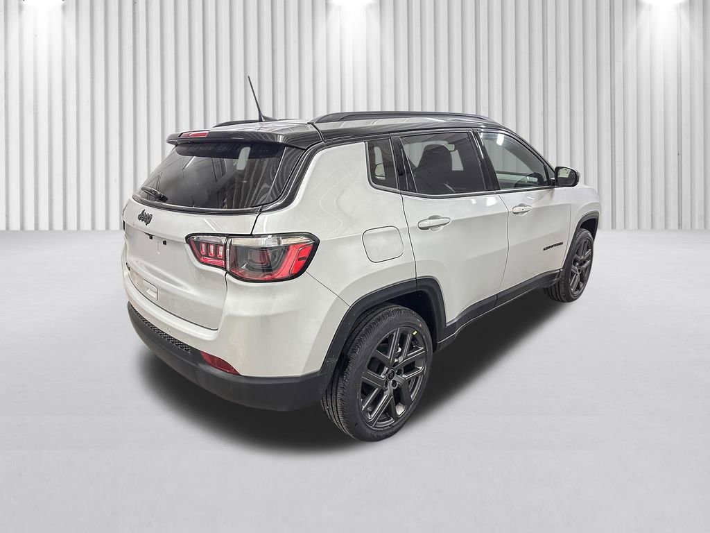 New 2026 Jeep Compass Limited w/ Sun, Sound & Navigation Group image 5