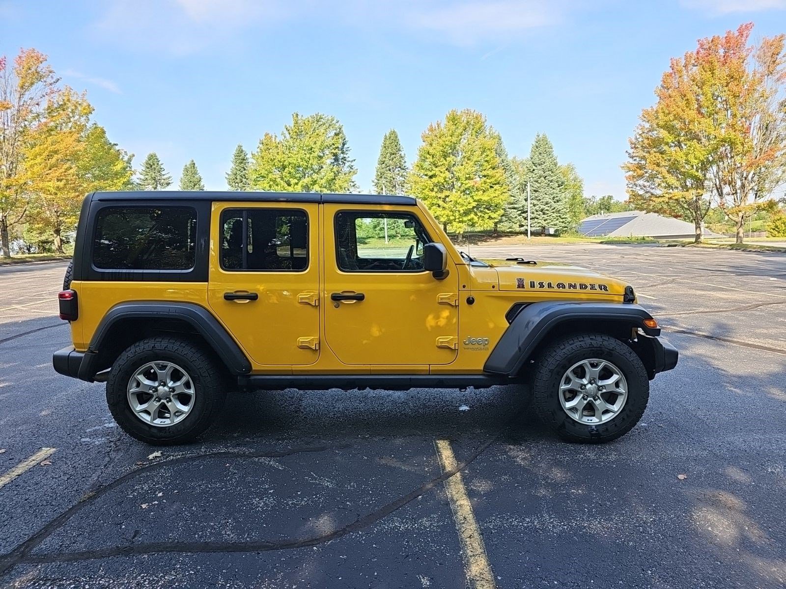 Used 2021 Jeep Wrangler Unlimited Sport AWD/4WD image 7