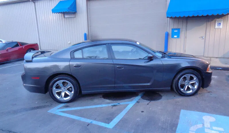 Used 2014 Dodge Charger SE w/ Sport Appearance Group RWD image 6
