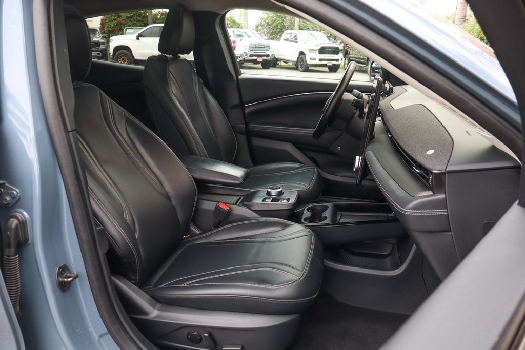 Used 2023 Ford Mustang Mach-E Premium RWD image 44