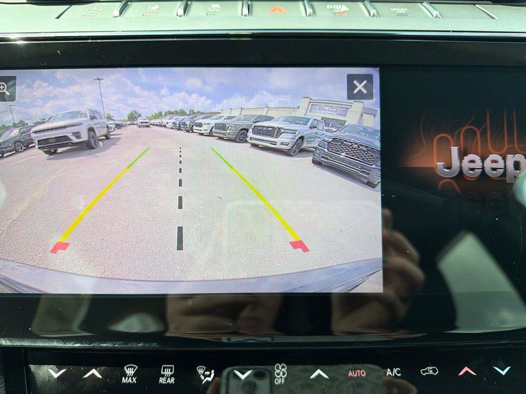 New 2026 Jeep Grand Cherokee Limited w/ Limited Altitude Package RWD image 38