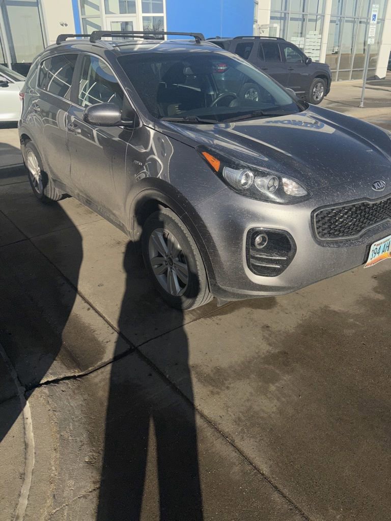 Used 2019 Kia Sportage LX w/ LX Popular Package image 2