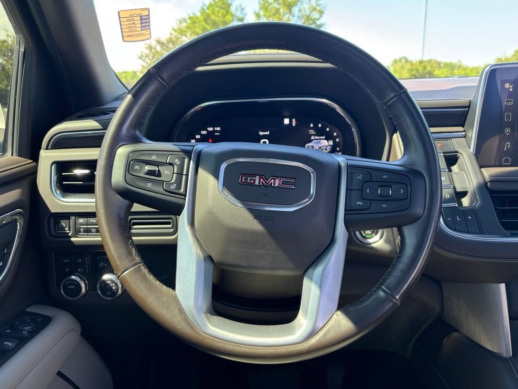 Used 2022 GMC Yukon SLT w/ SLT Premium Package AWD/4WD image 30