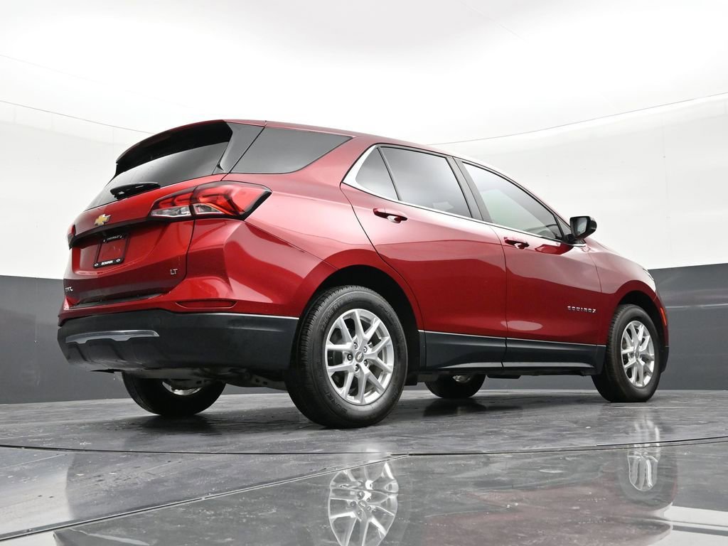 Used 2023 Chevrolet Equinox LT image 24