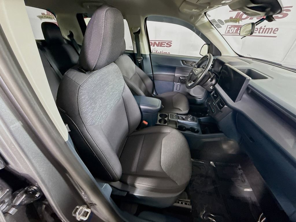 Used 2025 Ford Maverick XL w/ Equipment Group 102A image 28