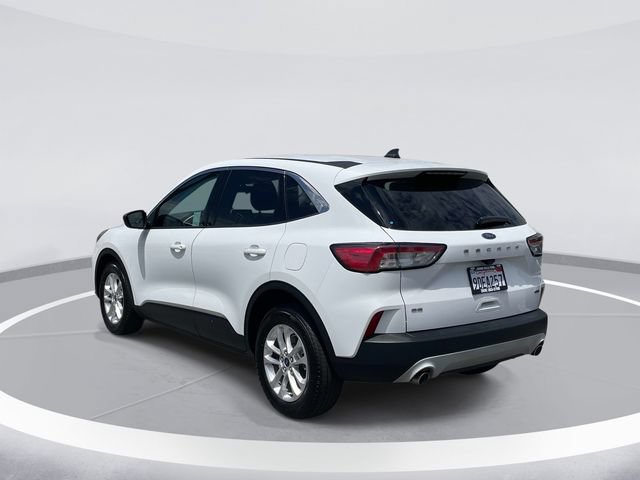 Used 2022 Ford Escape SE FWD image 4