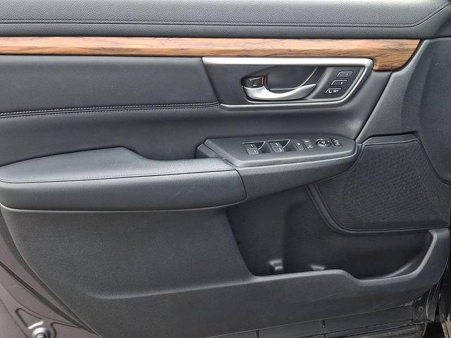 Used 2020 Honda CR-V Touring image 12