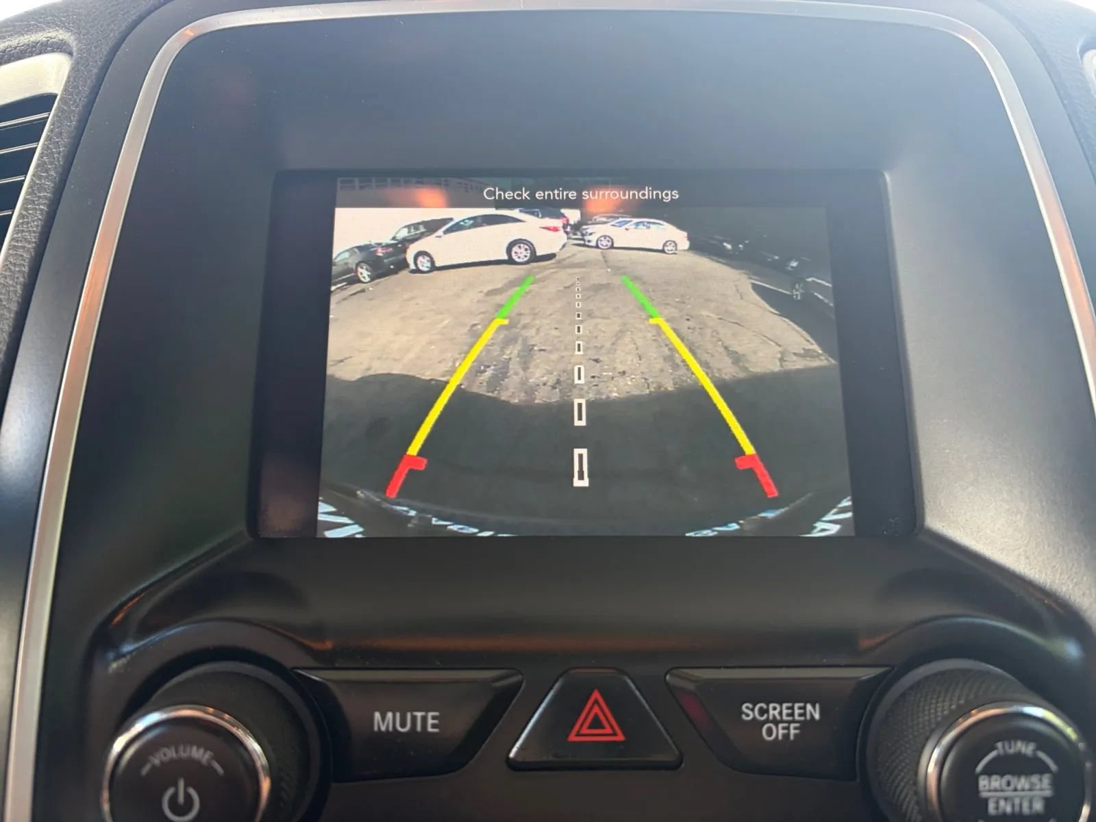Used 2019 Dodge Durango SXT AWD/4WD image 32