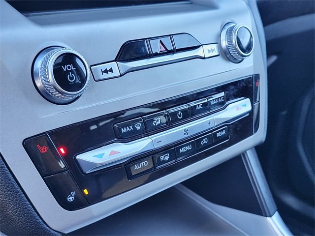 Certified 2022 Ford Explorer XLT w/ Equipment Group 202A image 25