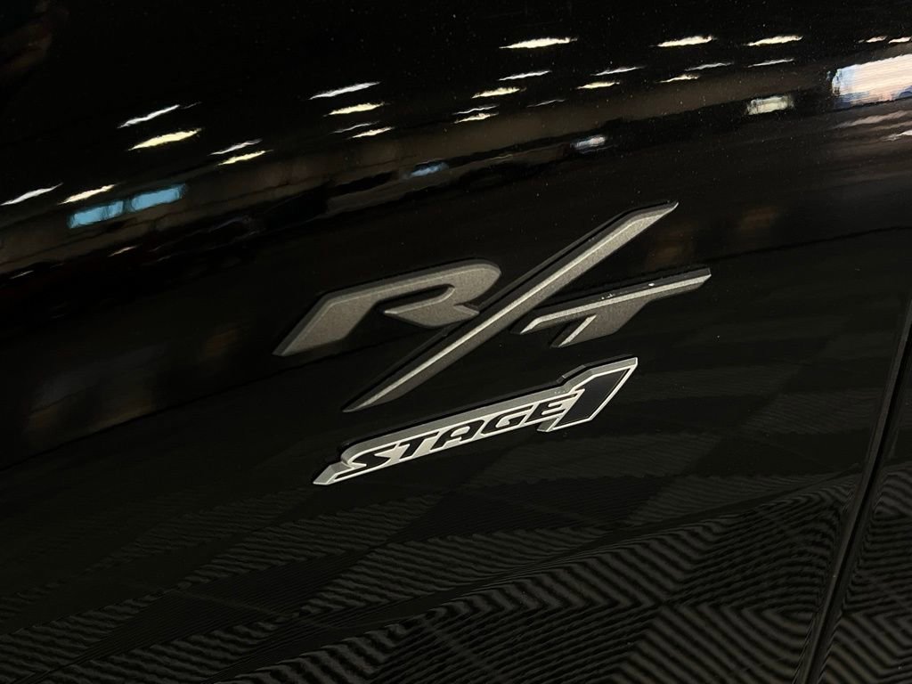 Used 2024 Dodge Charger R/T w/ Plus Group image 30