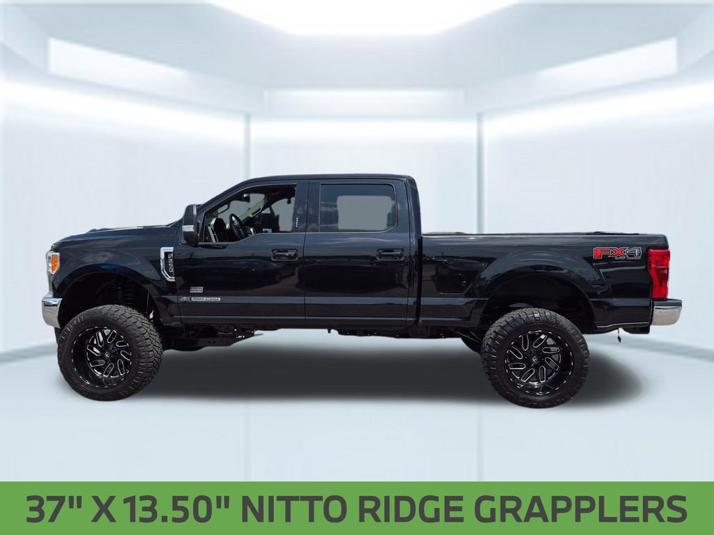 Used 2019 Ford F250 Lariat w/ Lariat Ultimate Package AWD/4WD image 2
