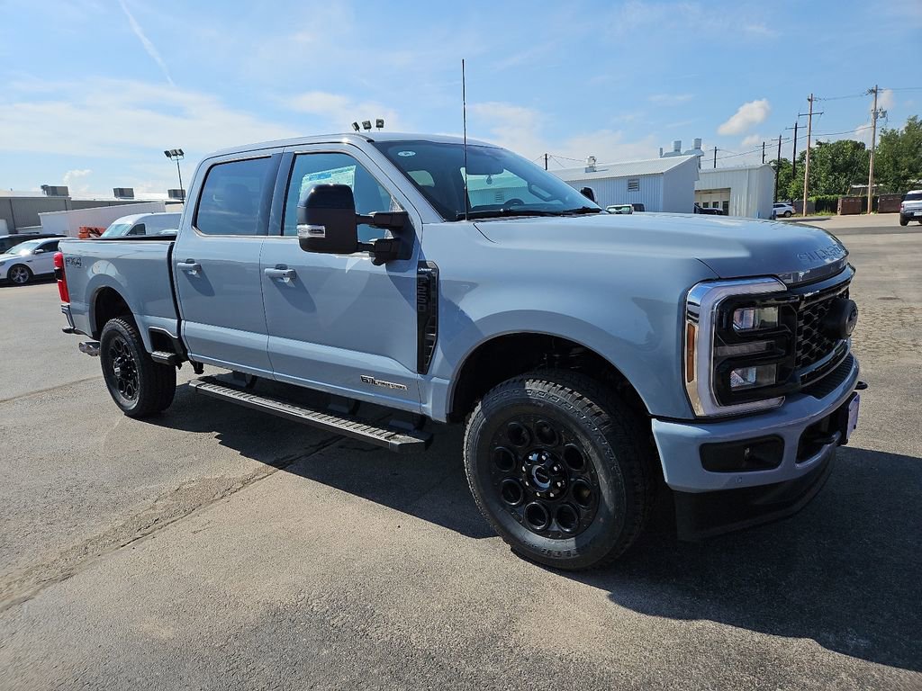 New 2025 Ford F250 Lariat w/ Lariat Ultimate Package