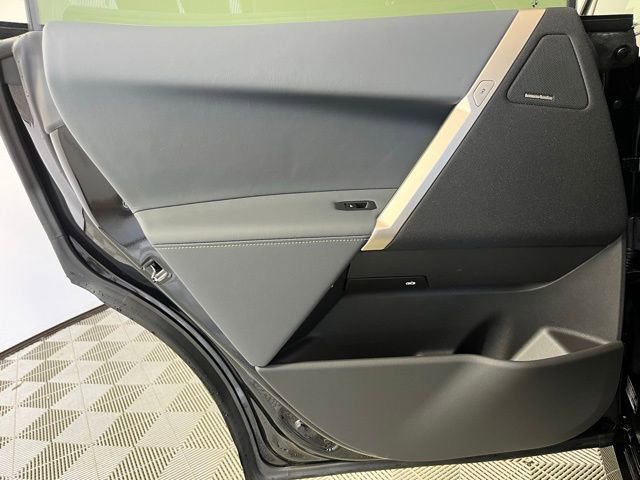 New 2026 BMW iX xDrive60 w/ Executive Package image 20