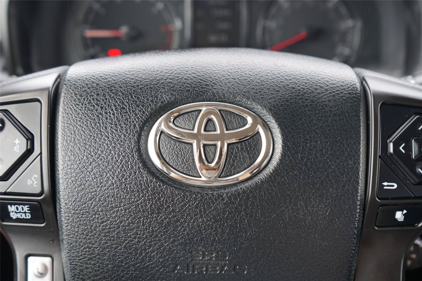 Used 2020 Toyota 4Runner SR5 Premium AWD/4WD image 16