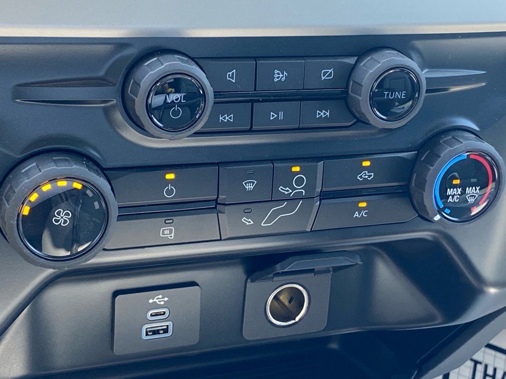 Used 2024 Ford F450 XL w/ Snow Plow Prep Package image 11