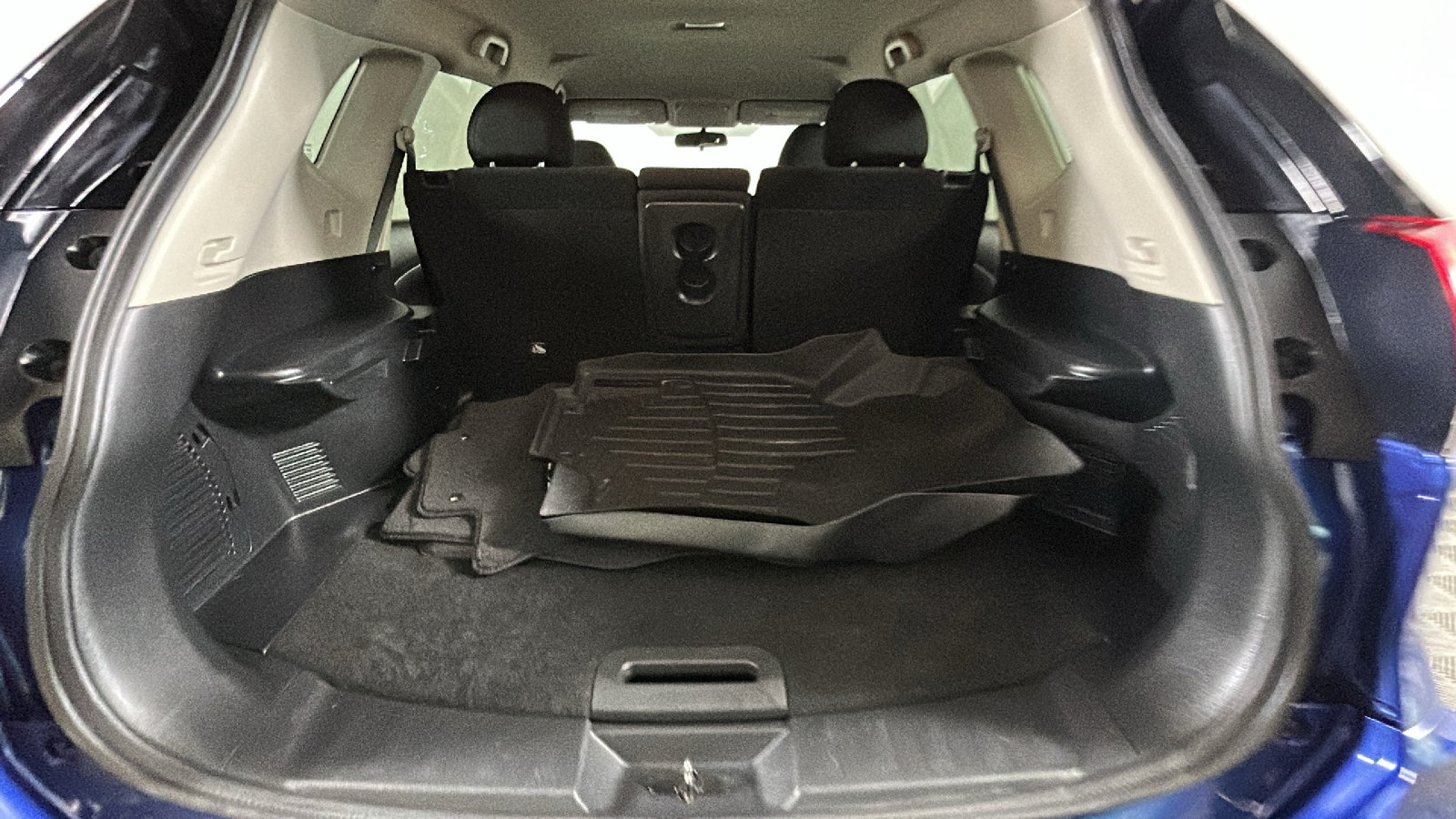 Used 2019 Nissan Rogue S FWD image 28