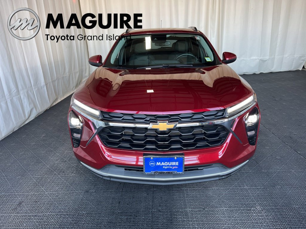 Used 2025 Chevrolet Trax LT w/ Driver Confidence Package FWD image 33