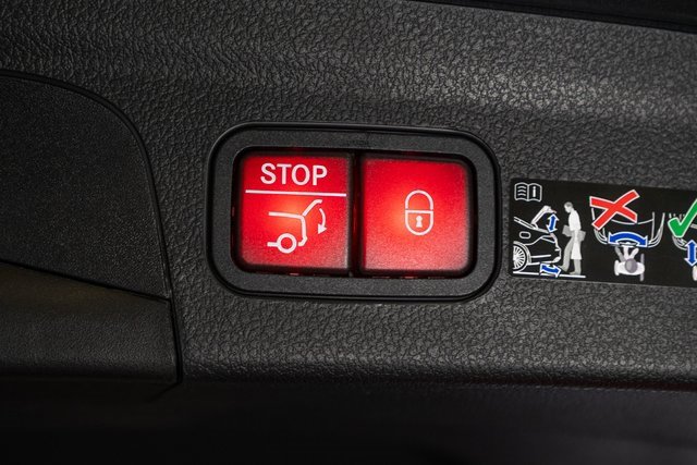 New 2026 Mercedes-Benz GLE 350 4MATIC image 32