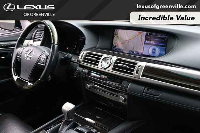 Used 2013 Lexus LS 460 w/ Comfort Pkg RWD image 28