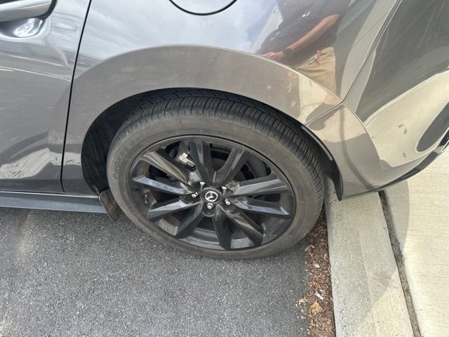 Used 2024 MAZDA MAZDA3 s FWD image 10