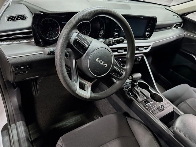 Used 2024 Kia K5 LXS image 16