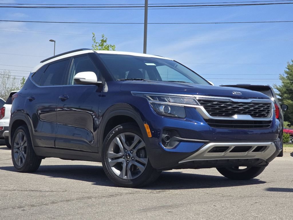 Used 2021 Kia Seltos S AWD/4WD image 2