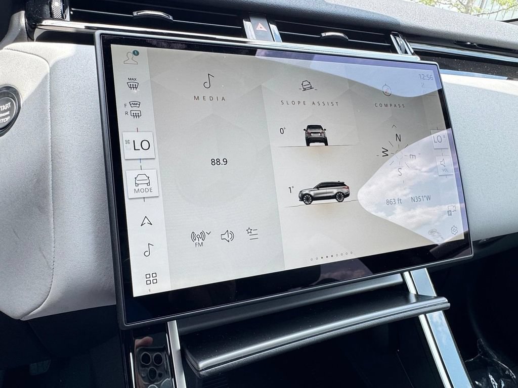 New 2026 Land Rover Range Rover Velar S AWD/4WD image 19