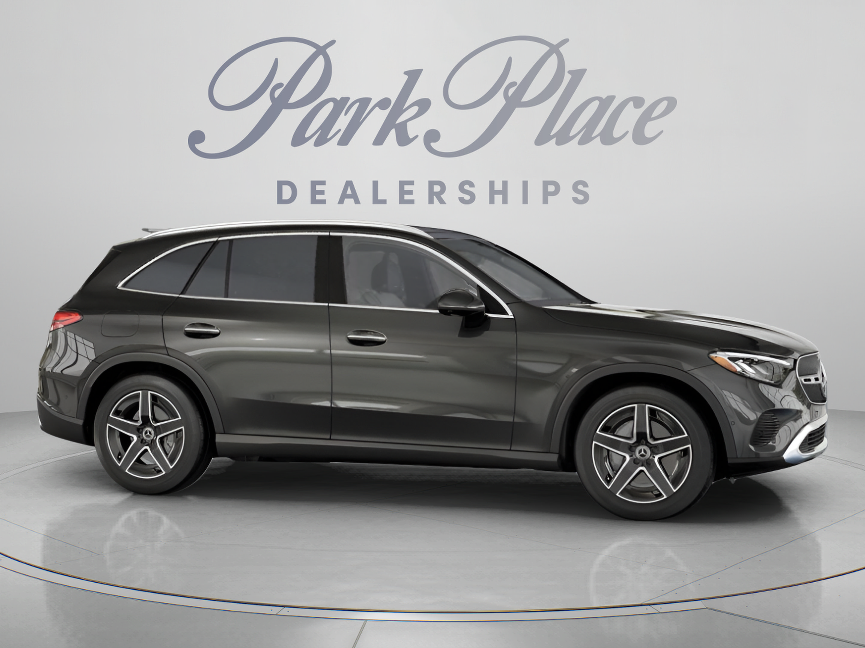 Used 2026 Mercedes-Benz GLC 300 image 29