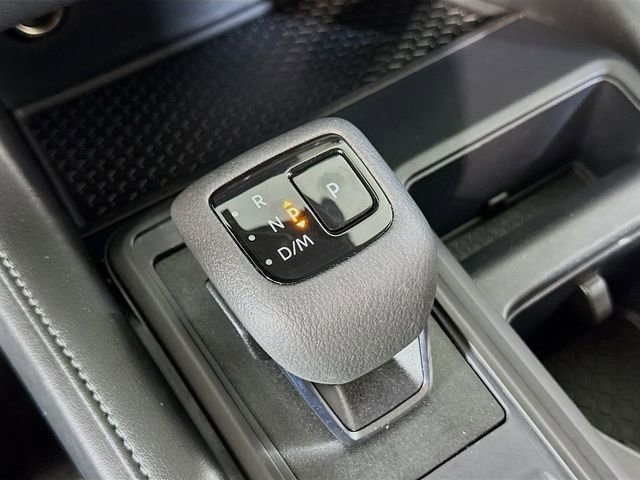 Used 2024 Nissan Pathfinder S image 20