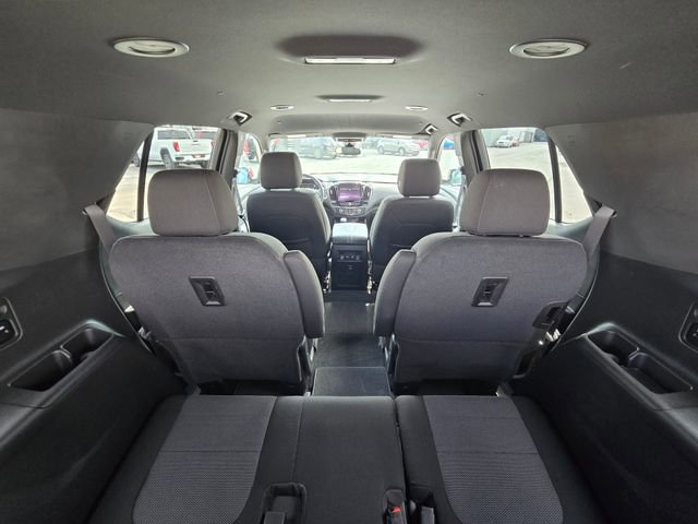 Used 2023 Chevrolet Traverse LT image 15
