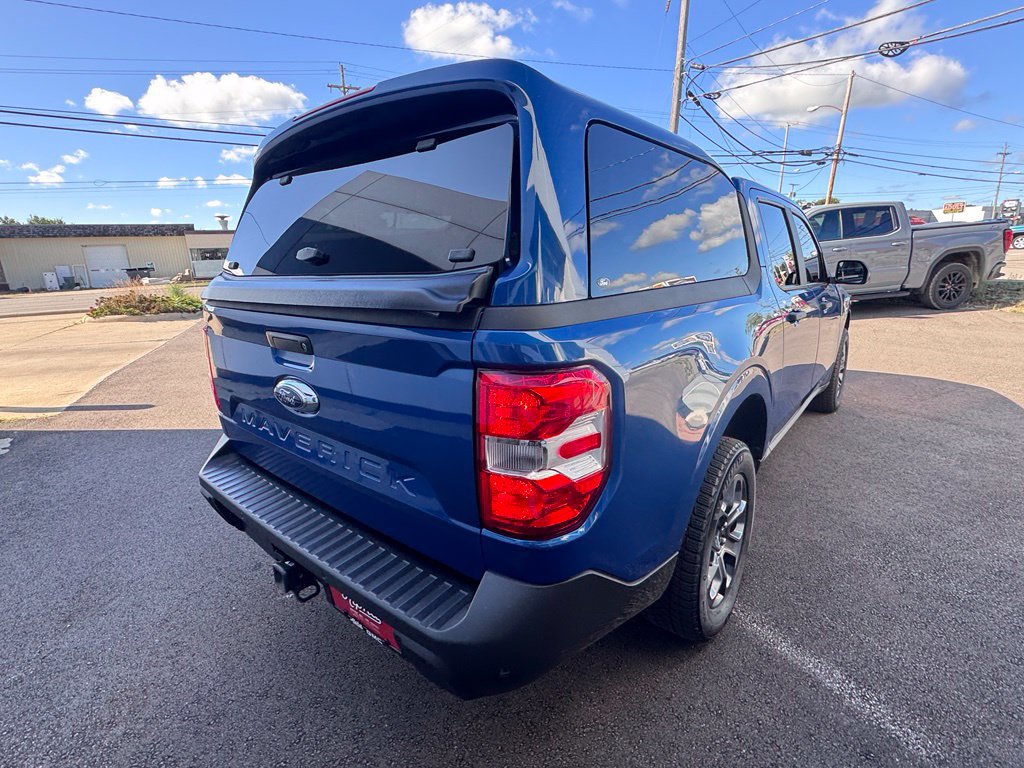 Used 2023 Ford Maverick XLT w/ XLT Luxury Package FWD image 3