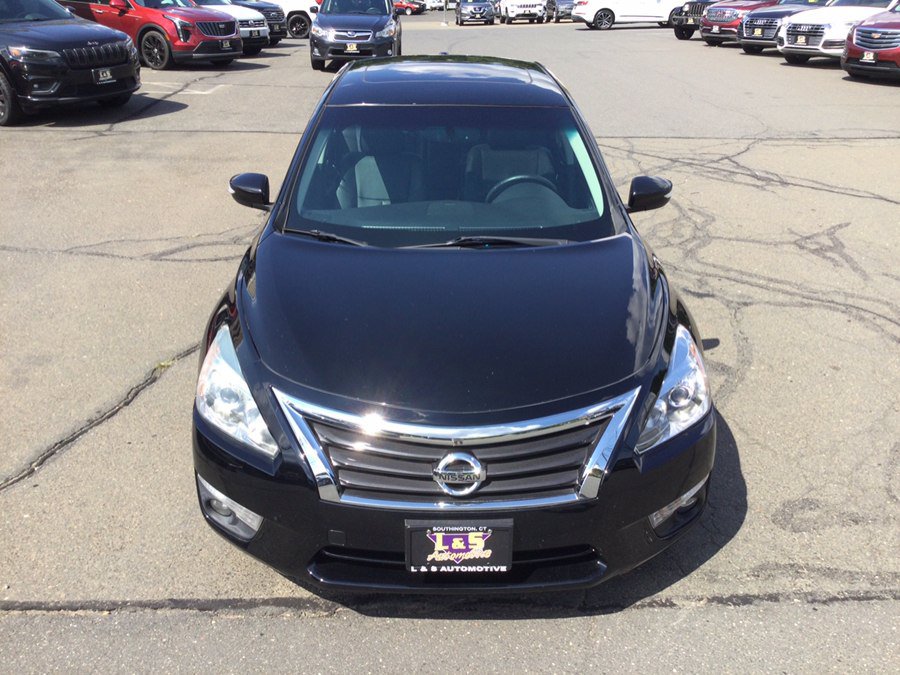 Used 2015 Nissan Altima 2.5 SL w/ Technology Package FWD image 5
