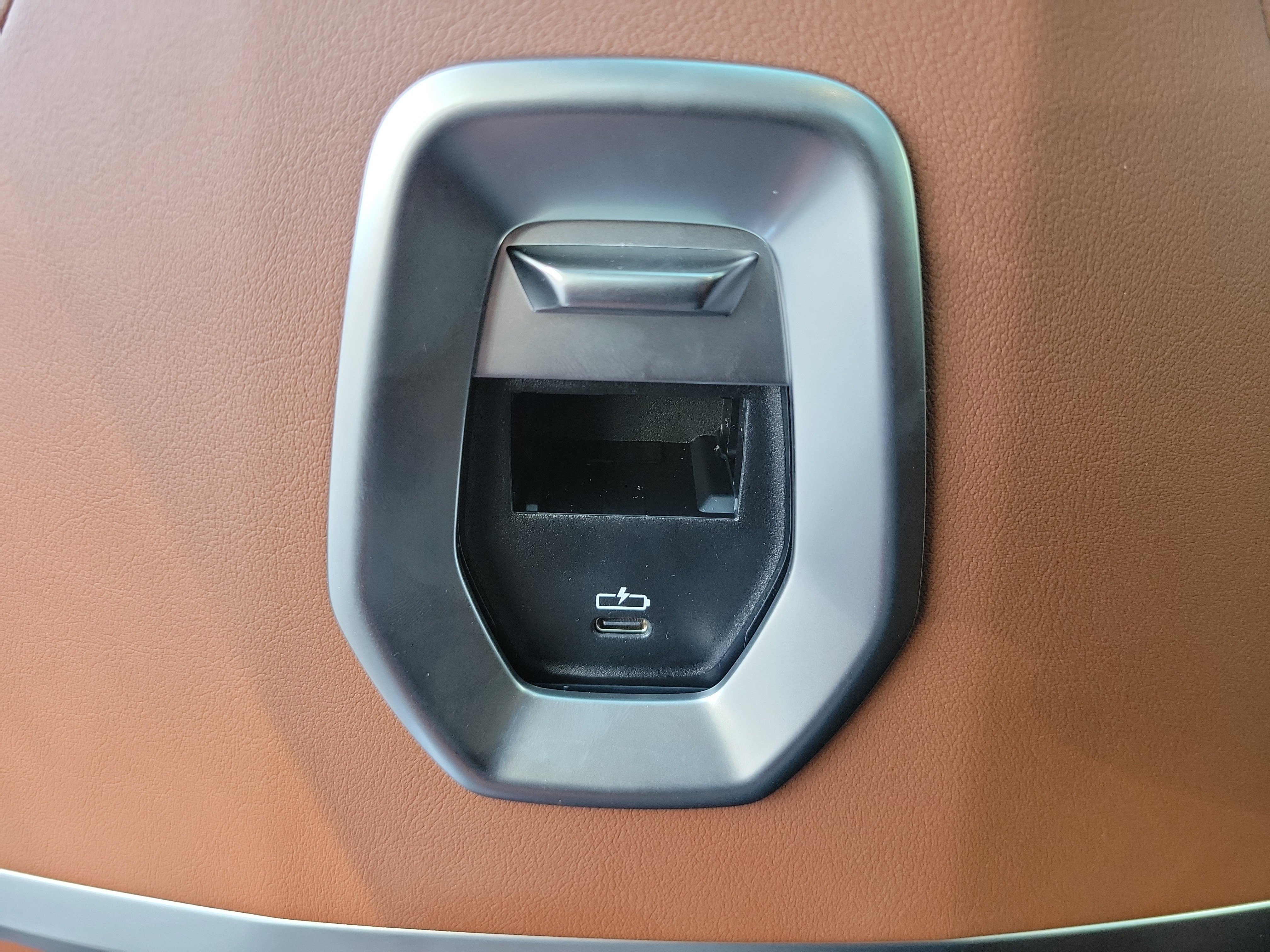 Used 2026 BMW i7 eDrive50 w/ M Sport Package image 19