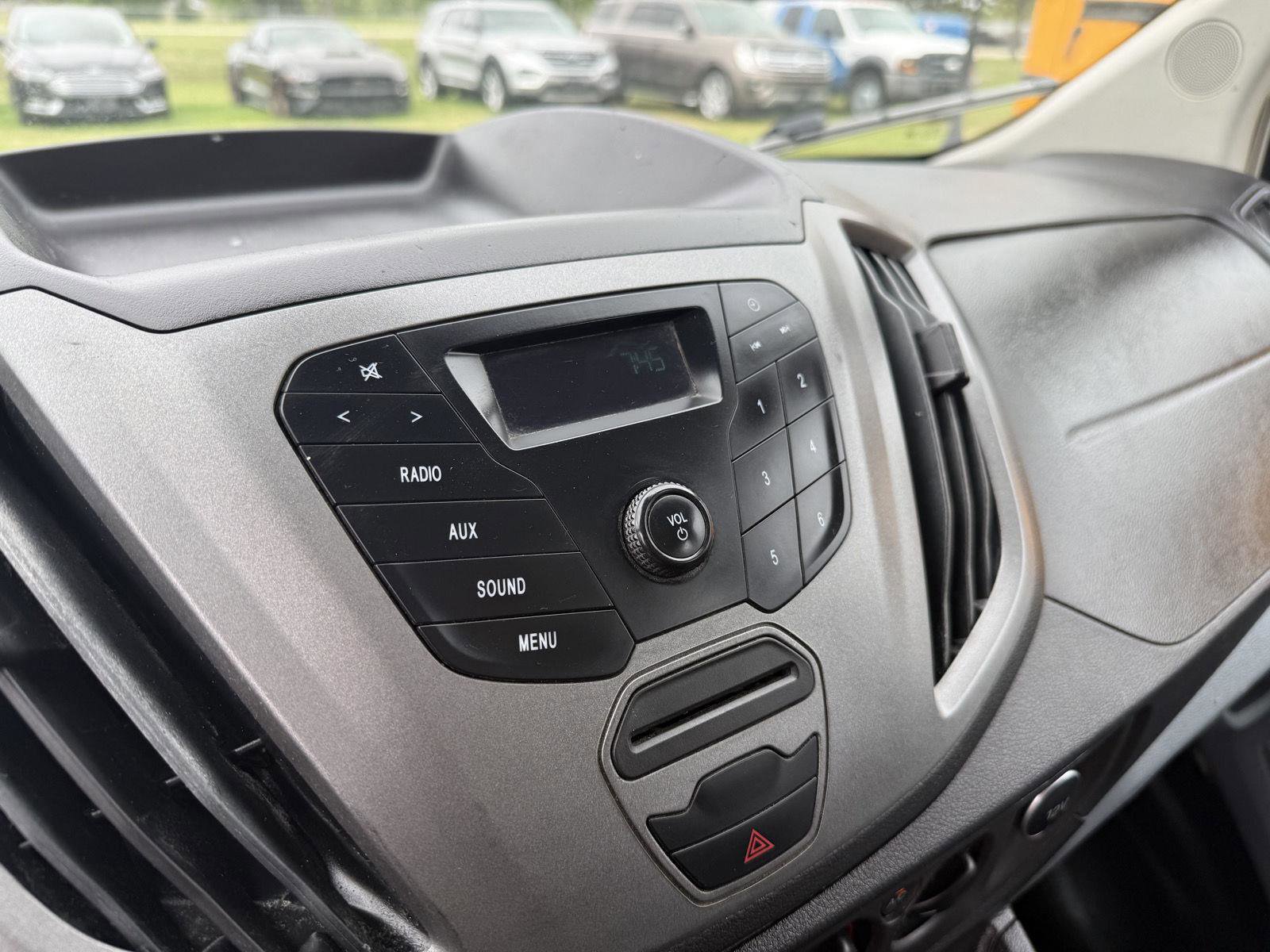 Certified 2019 Ford Transit 350 XL image 11