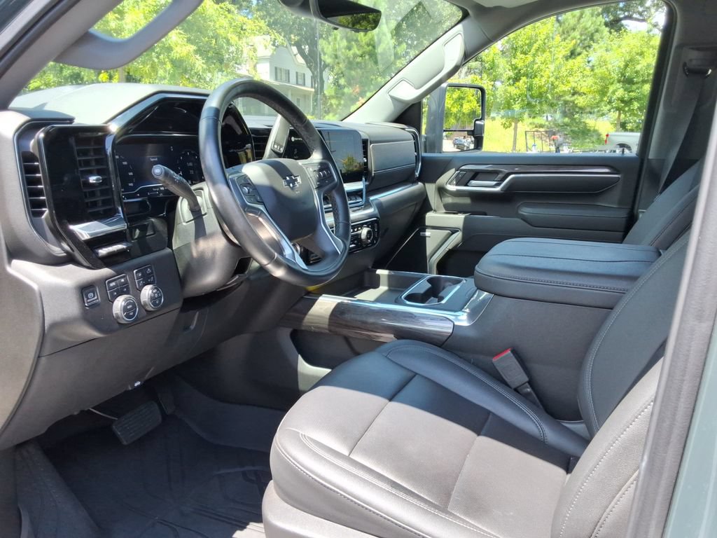 Certified 2025 Chevrolet Silverado 2500 LTZ w/ Trail Boss Package AWD/4WD image 24