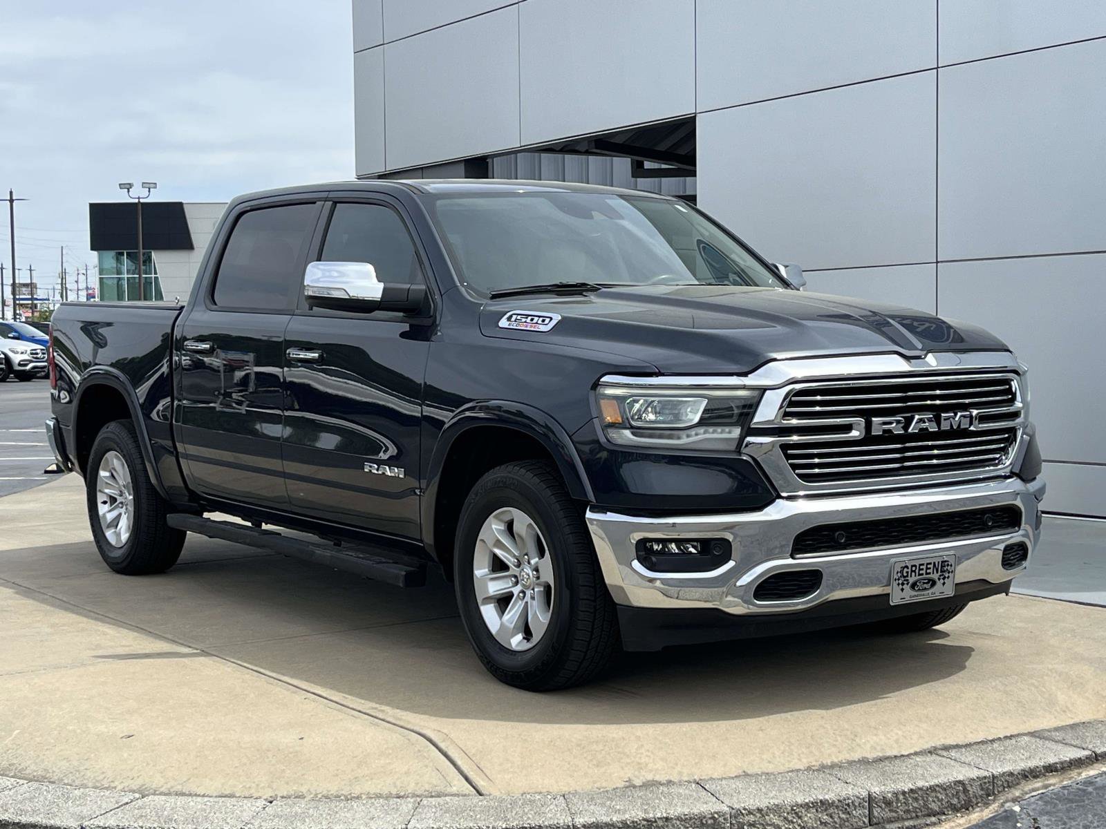 Used 2022 RAM 1500 Laramie image 1