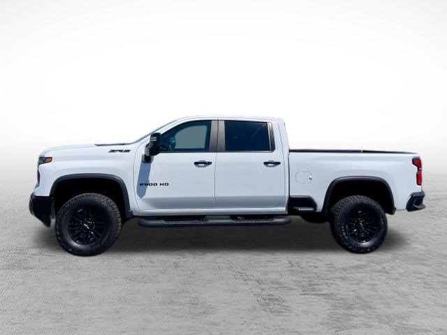 Used 2025 Chevrolet Silverado 2500 ZR2 w/ Technology Package AWD/4WD image 8