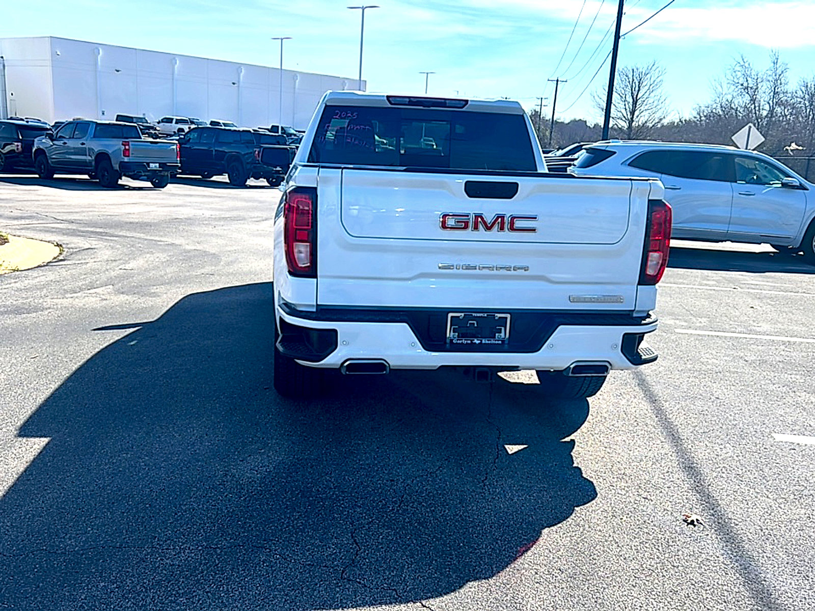 Used 2025 GMC Sierra 1500 Elevation w/ Elevation Premium Package image 5