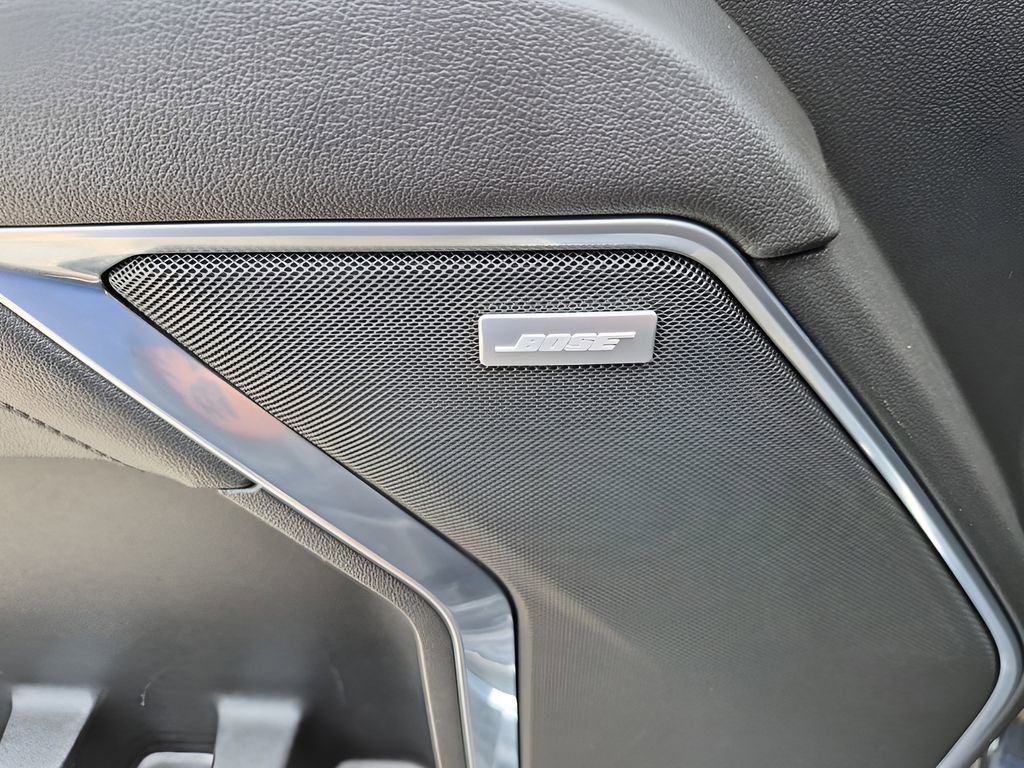 Used 2022 GMC Sierra 1500 SLT w/ SLT Convenience Package AWD/4WD image 30