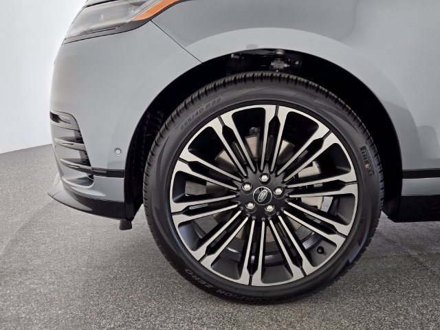 New 2026 Land Rover Range Rover Velar Belgravia AWD/4WD image 9