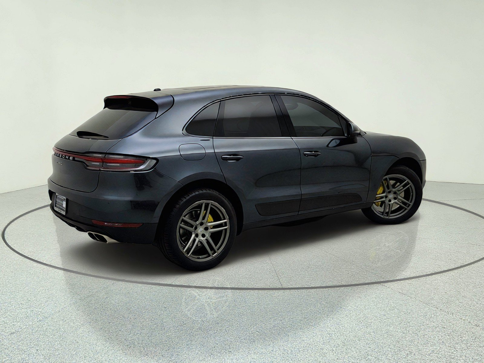 Used 2021 Porsche Macan S AWD/4WD image 8