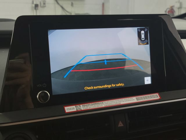 New 2026 Toyota Prius Plug-In Hybrid FWD image 16