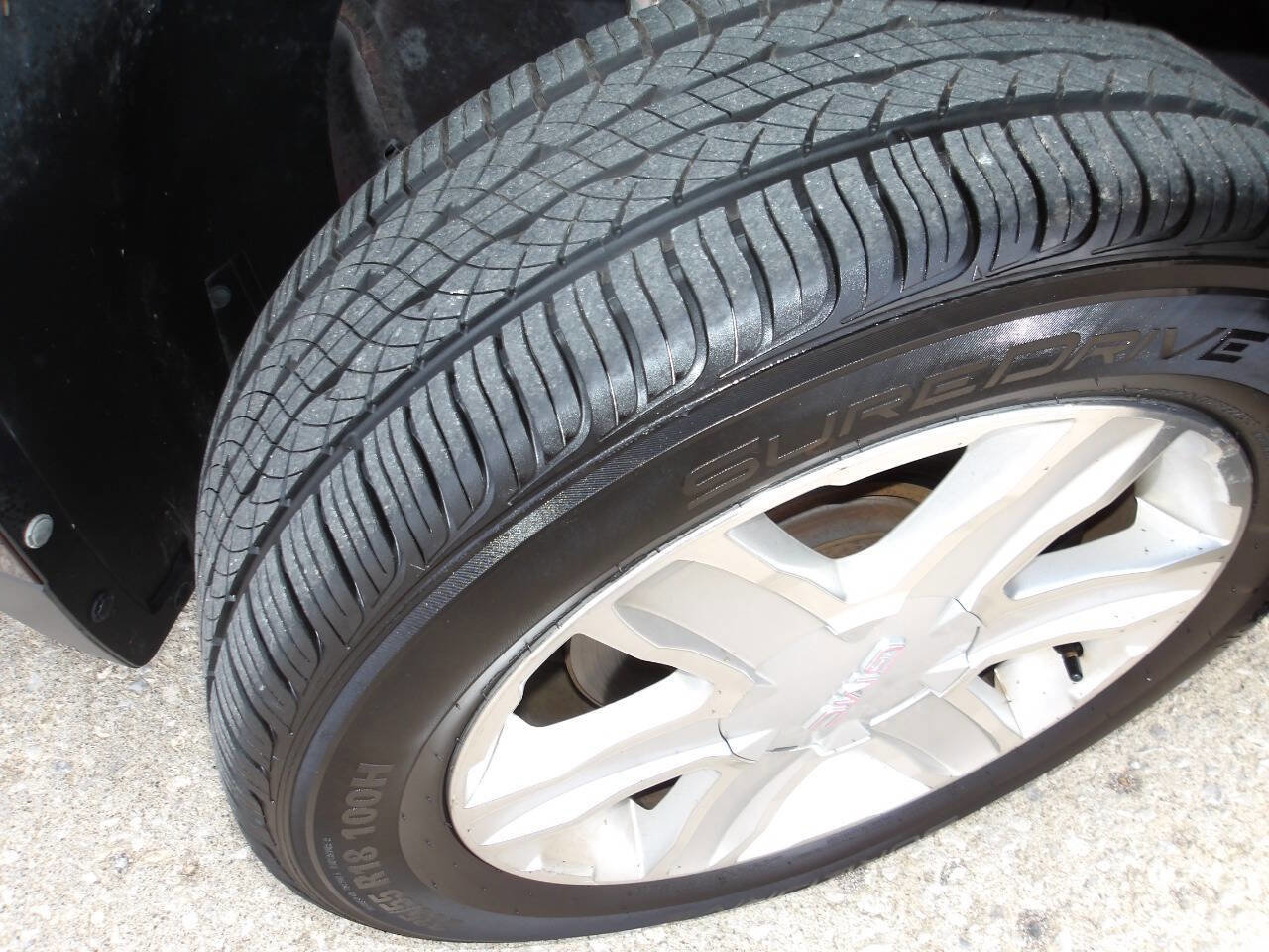 Used 2011 GMC Terrain SLT image 41