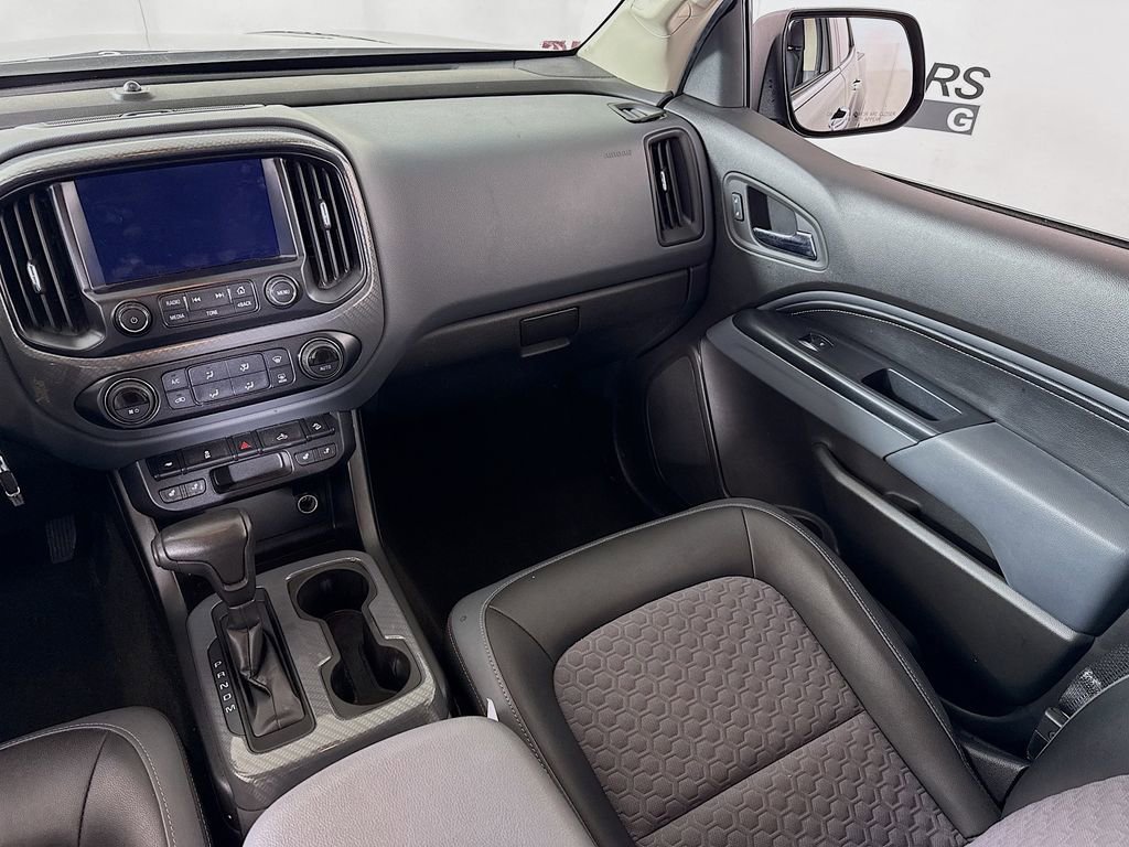 Used 2015 Chevrolet Colorado Z71 image 24