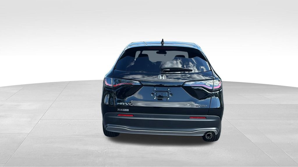 Used 2023 Honda HR-V Sport image 6