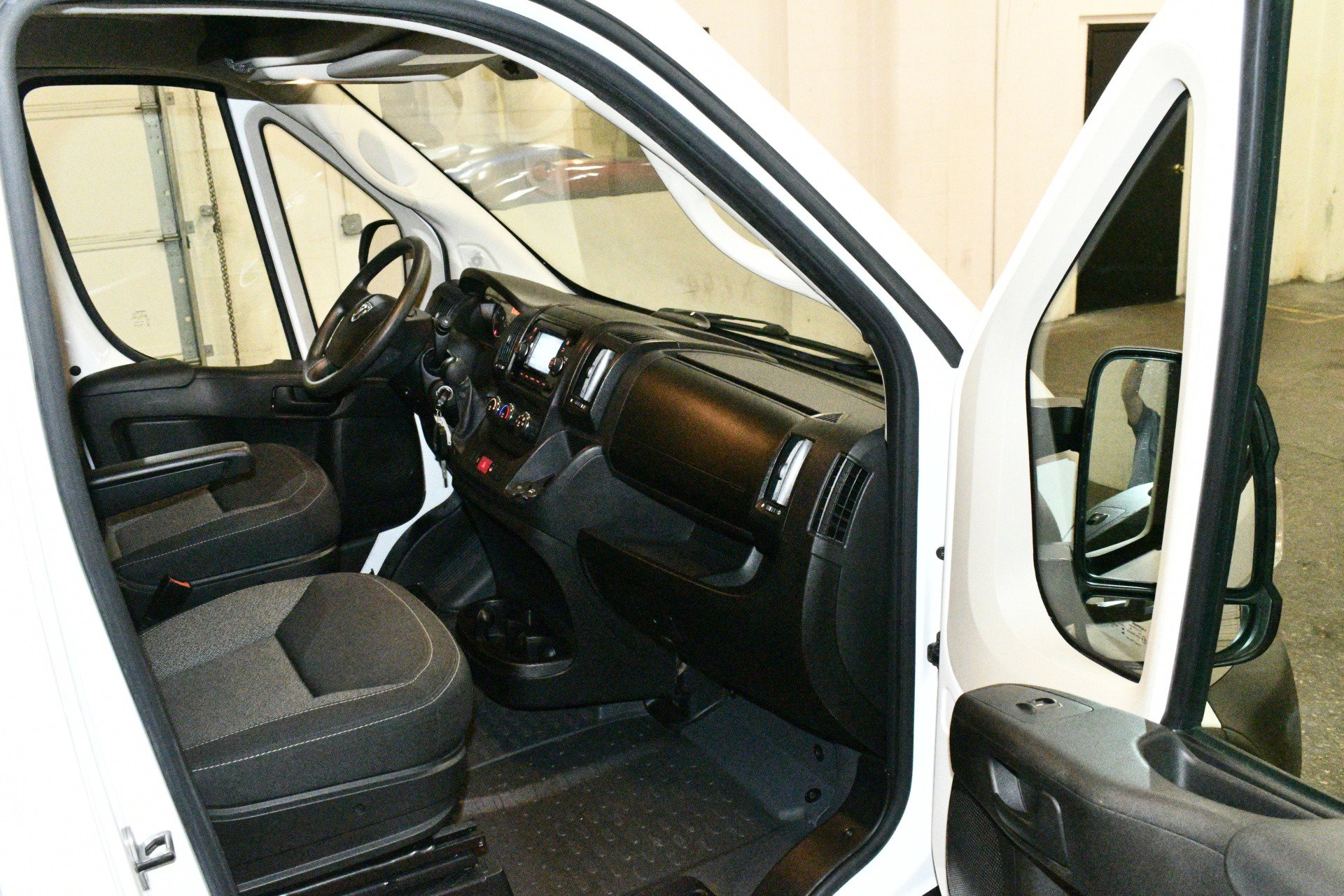 Used 2019 RAM ProMaster 3500 w/ Interior Convenience Group image 50