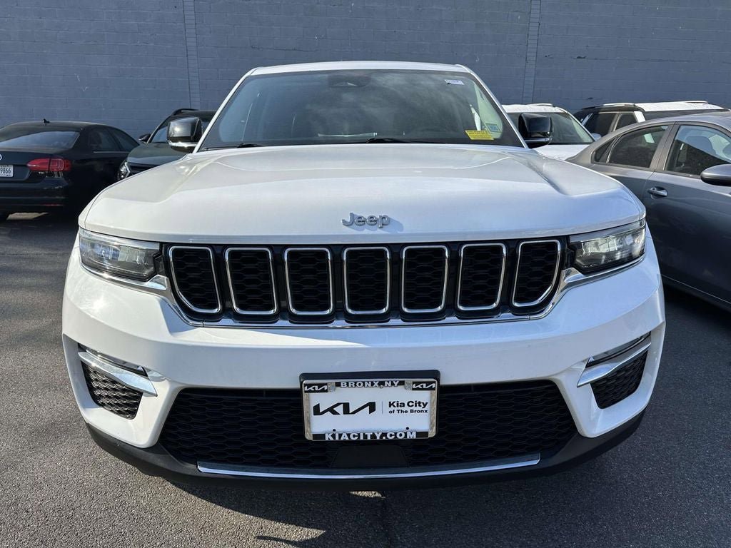 Used 2022 Jeep Grand Cherokee Limited AWD/4WD image 8