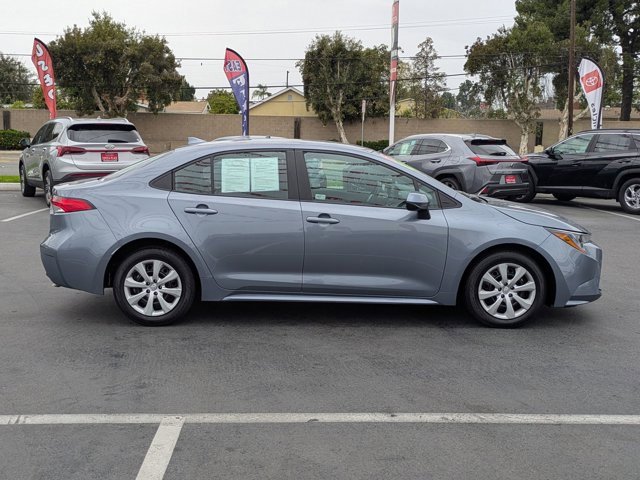 Used 2025 Toyota Corolla LE image 4