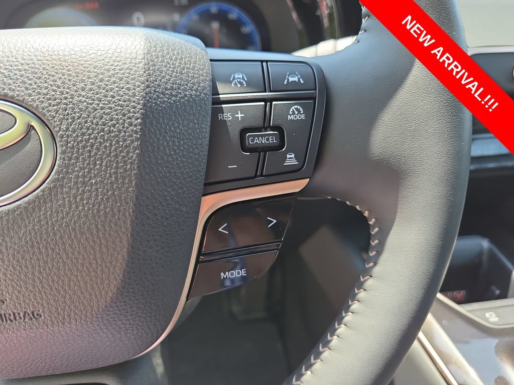 Used 2025 Toyota Crown Signia w/ Advanced Technology Package AWD/4WD image 20