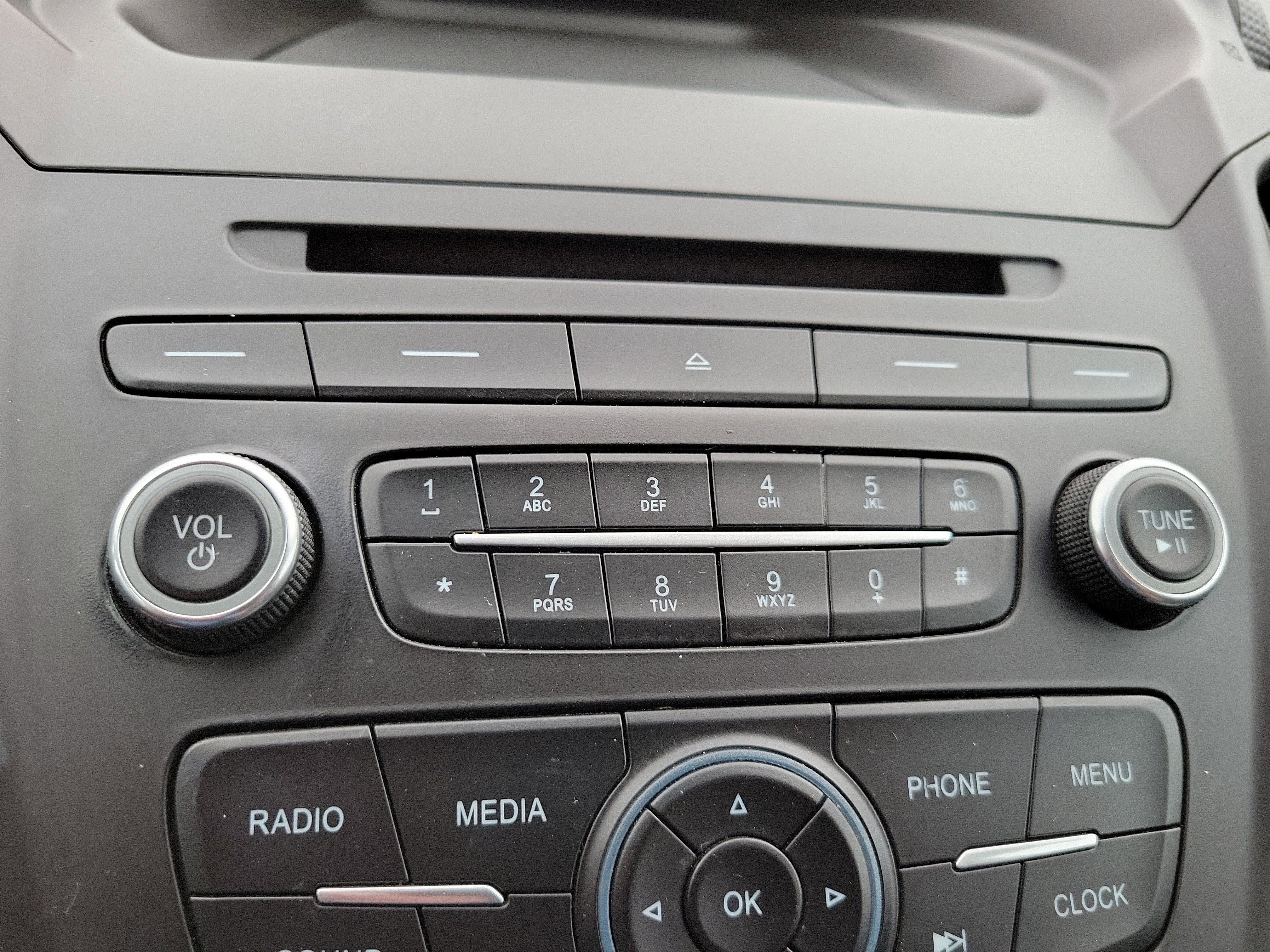 Used 2018 Ford Escape S FWD image 18